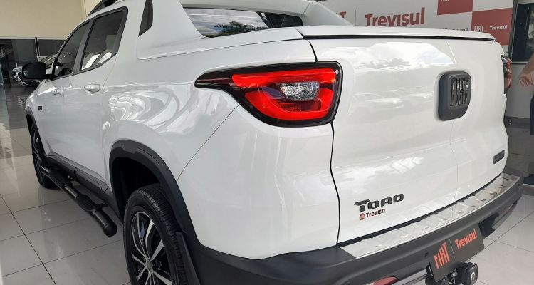 FIAT TORO ULTRA AT9 D4 2.0 AT DIESEL 2021 BRANCA