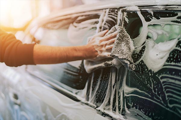como lavar seu carro 